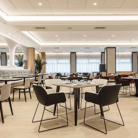Ilunion Alcora Sevilla Hotel