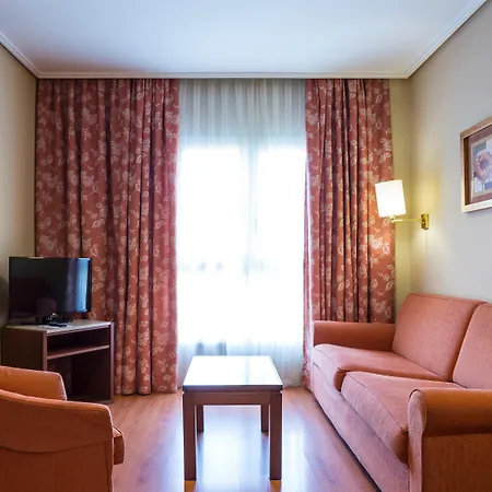Hotel Ilunion Alcora Sevilla