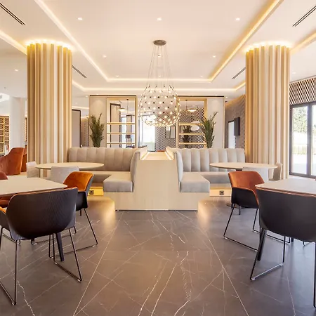 Hotel Ilunion Alcora Sevilla
