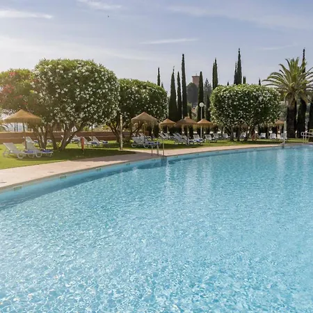 Ilunion Alcora Sevilla 4* San Juan de Aznalfarache