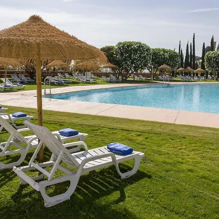 Ilunion Alcora Sevilla Otel