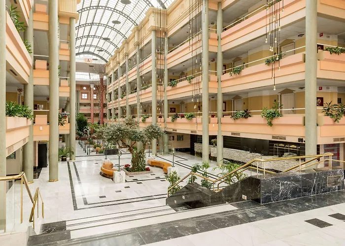 Ilunion Alcora Sevilla 4* San Juan de Aznalfarache