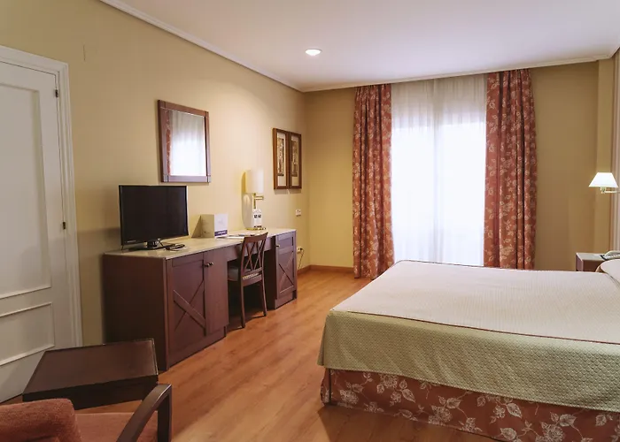 Ilunion Alcora Sevilla 4*