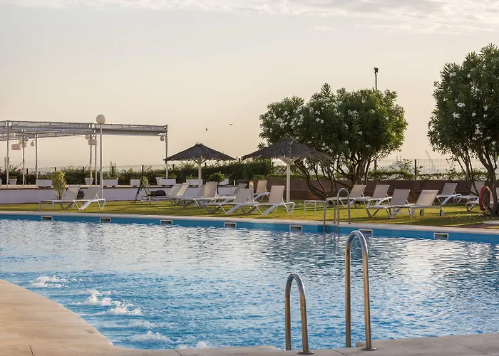 Ilunion Alcora Sevilla 4*